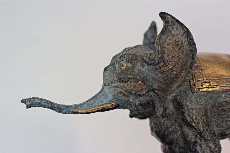 Dali elephant - reproduction